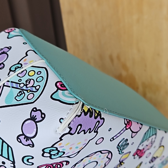 SANRIO HELLO KITTY BAG - Picture 9 of 14